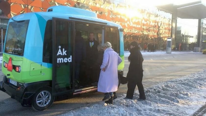 autobusy-bez-řidiče